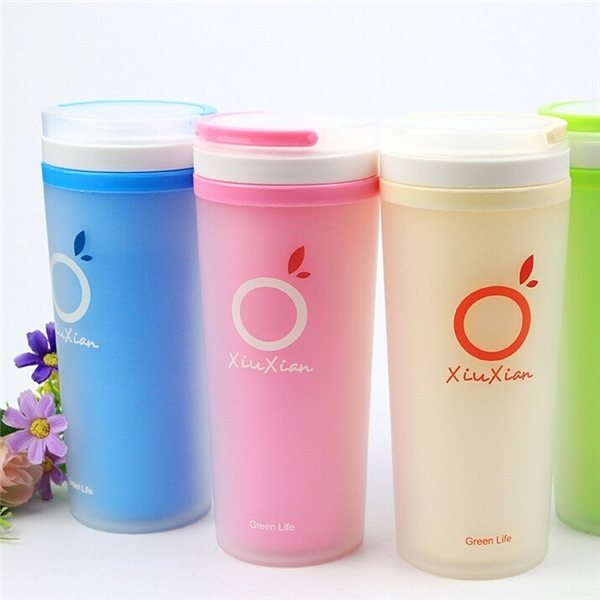 Plastic Drinking Cups