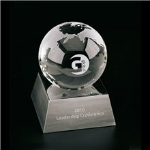 Clearaward Optical Crystal Global Award w / Silver Base 3 In