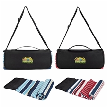 Good Value(TM) Shoulder Strap Picnic Blanket