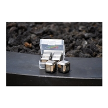 Cool Metal Cubes With Clear Storage Case