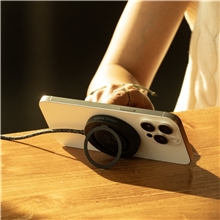 Native Union Snapstand Qi2 Wireless Charger